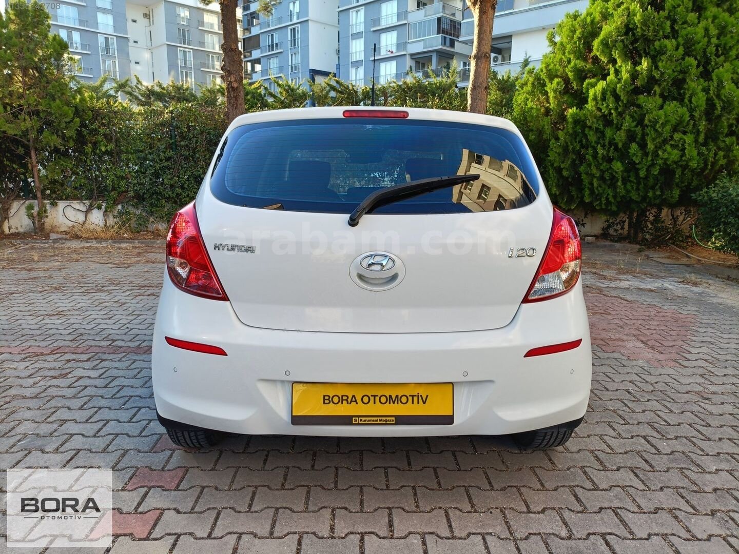 Galeriden Hyundai i20 1.2 D-CVVT Sense 2014 Model Bursa 58.000 km Beyaz 5