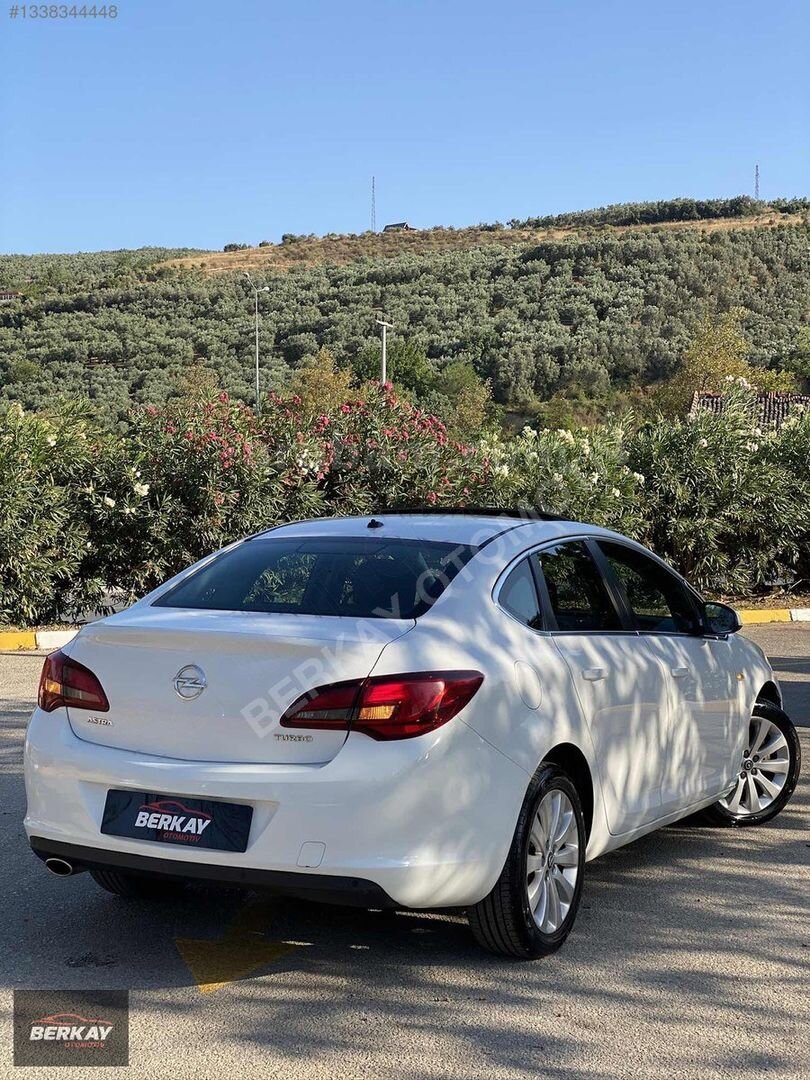 Galeriden Opel Astra 1.4 T Sport 2017 Model Bursa 216.000 km Beyaz 7