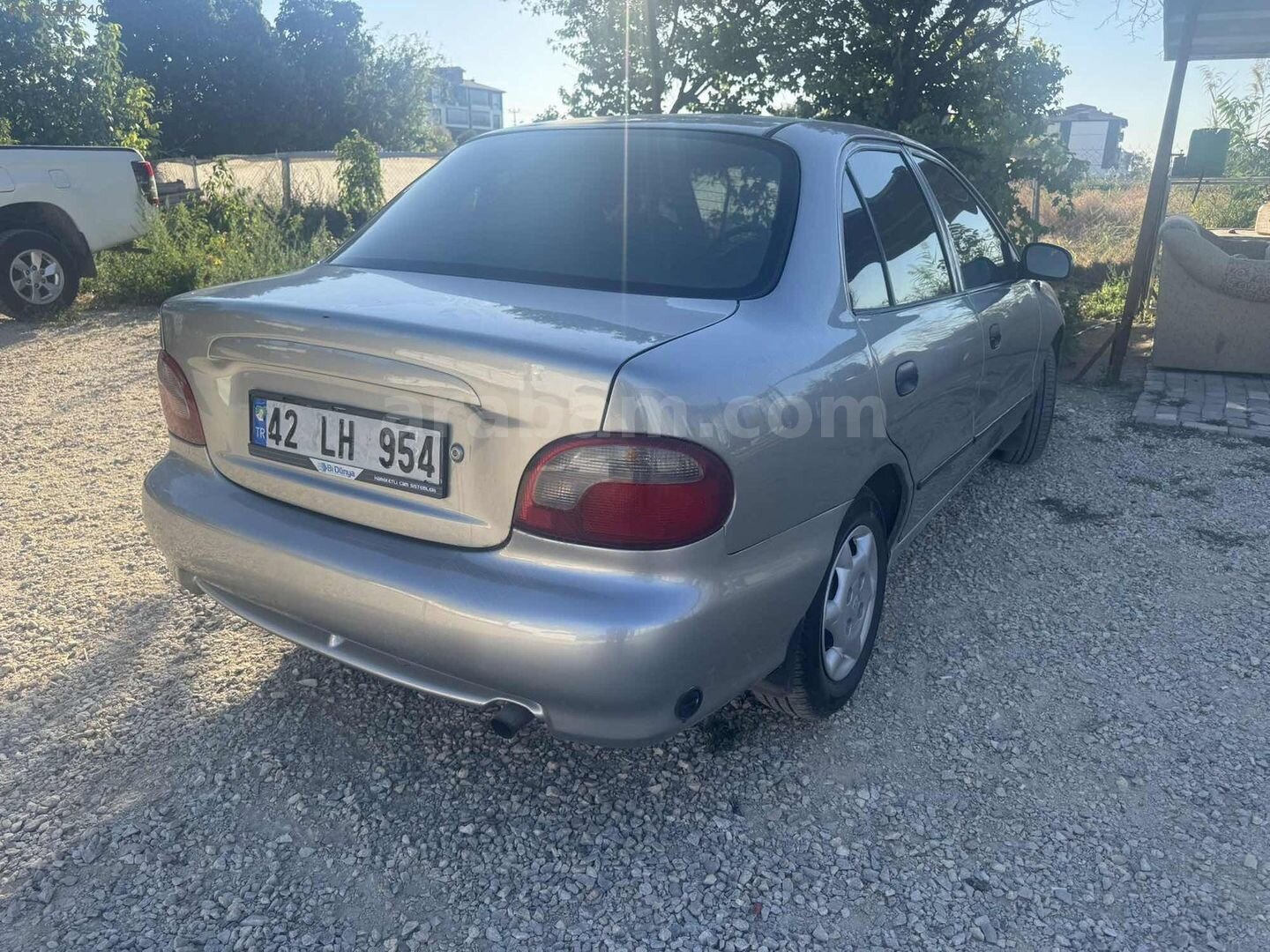 Galeriden Hyundai Accent 1.5 GLS 1999 Model Konya 319.000 km Gri 2