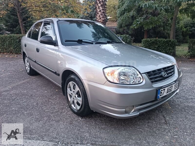 2004 MODEL 235 BİNDE HUNDAİ ACCENT 1.5 CRDİ ADMİRE