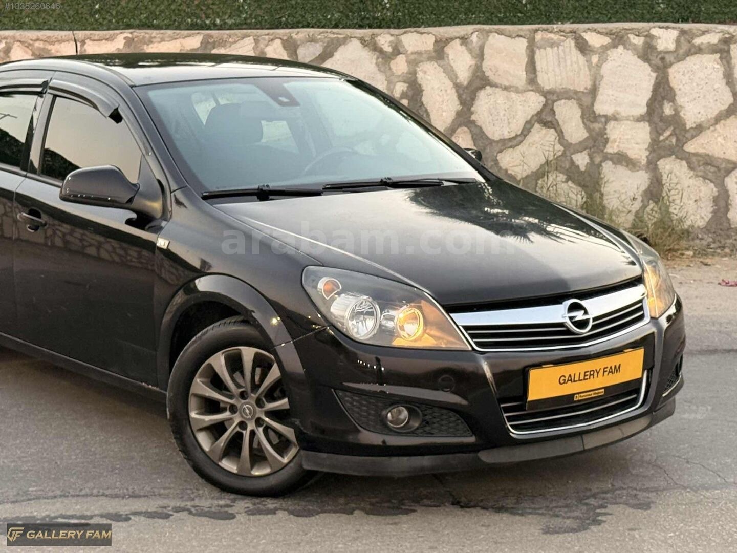 Galeriden Opel Astra 1.6 Enjoy 111.Yıl 2011 Model Denizli 234.000 km Siyah 4