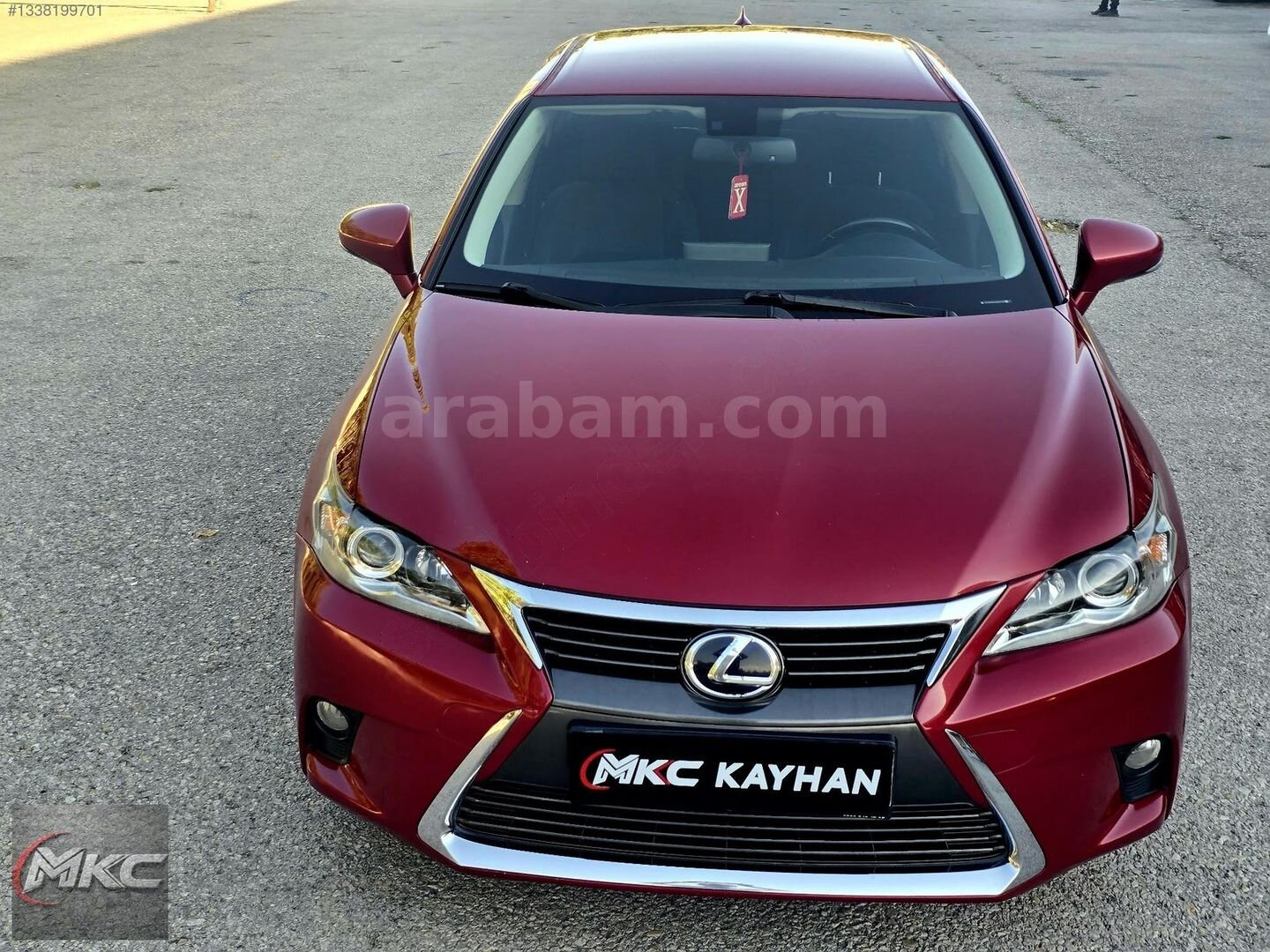 Galeriden Lexus CT 200h Comfort Plus 2017 Model Ankara 176.000 km Kırmızı 2