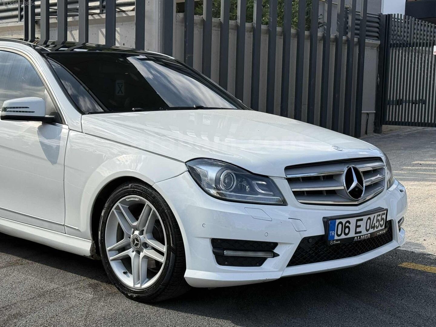 Galeriden Mercedes - Benz C 180 AMG 2013 Model Kırıkkale 209.000 km Beyaz 4