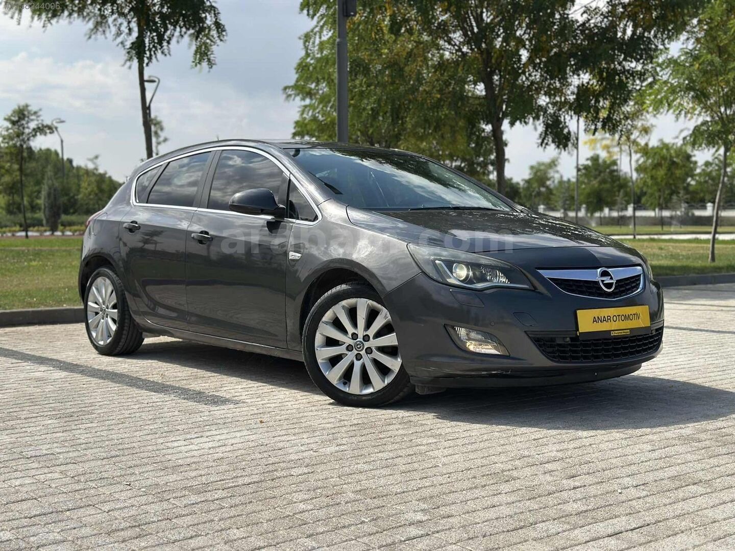 Galeriden Opel Astra 1.6 Cosmo 2011 Model Eskişehir 191.000 km Füme 3