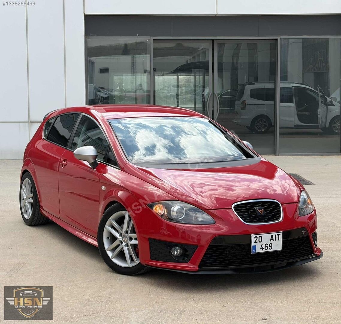 Galeriden Seat Leon 1.4 TSI FR 2012 Model Denizli 186.000 km Kırmızı 1