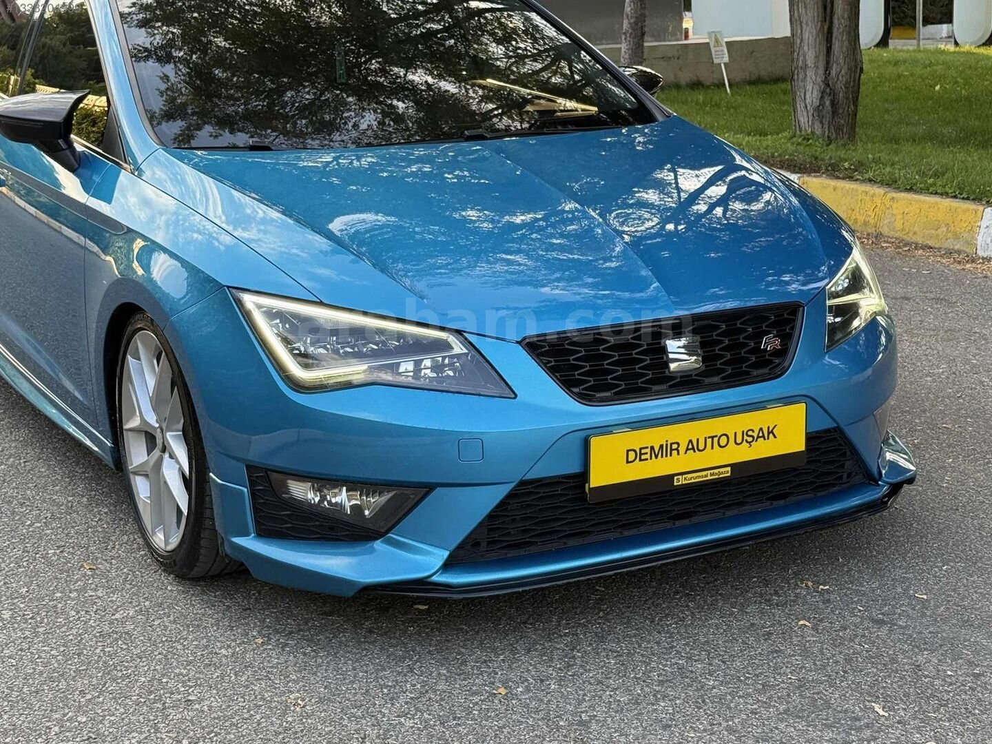 Galeriden Seat Leon 1.4 EcoTSI FR 2016 Model Uşak 134.000 km Mavi 4