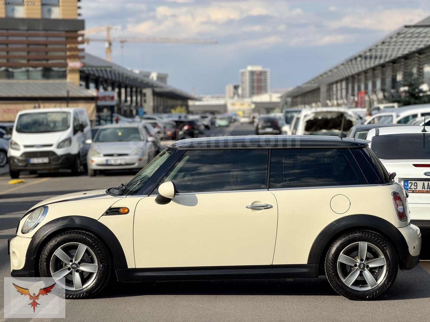 2011 MODEL MİNİ ONE AĞIR BAKIMLARI YAPILMIŞ ÇİFT RENK OTOMATİK 4
