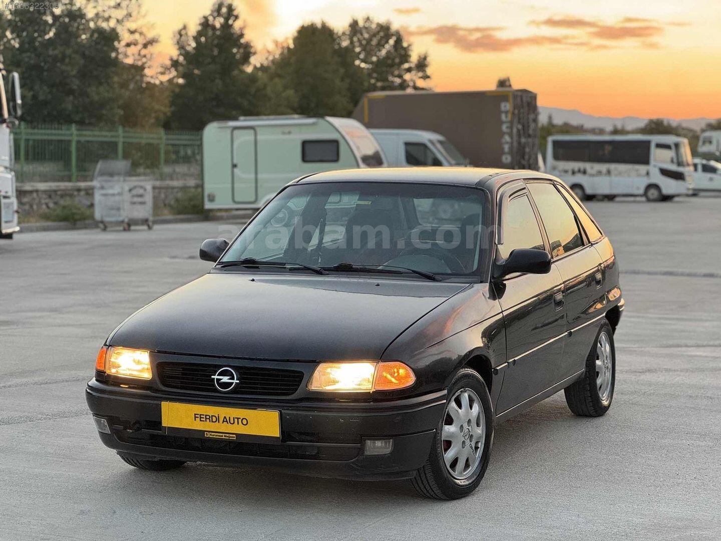 Galeriden Opel Astra 1.6 GLS 1997 Model Ankara 292.000 km Füme 3