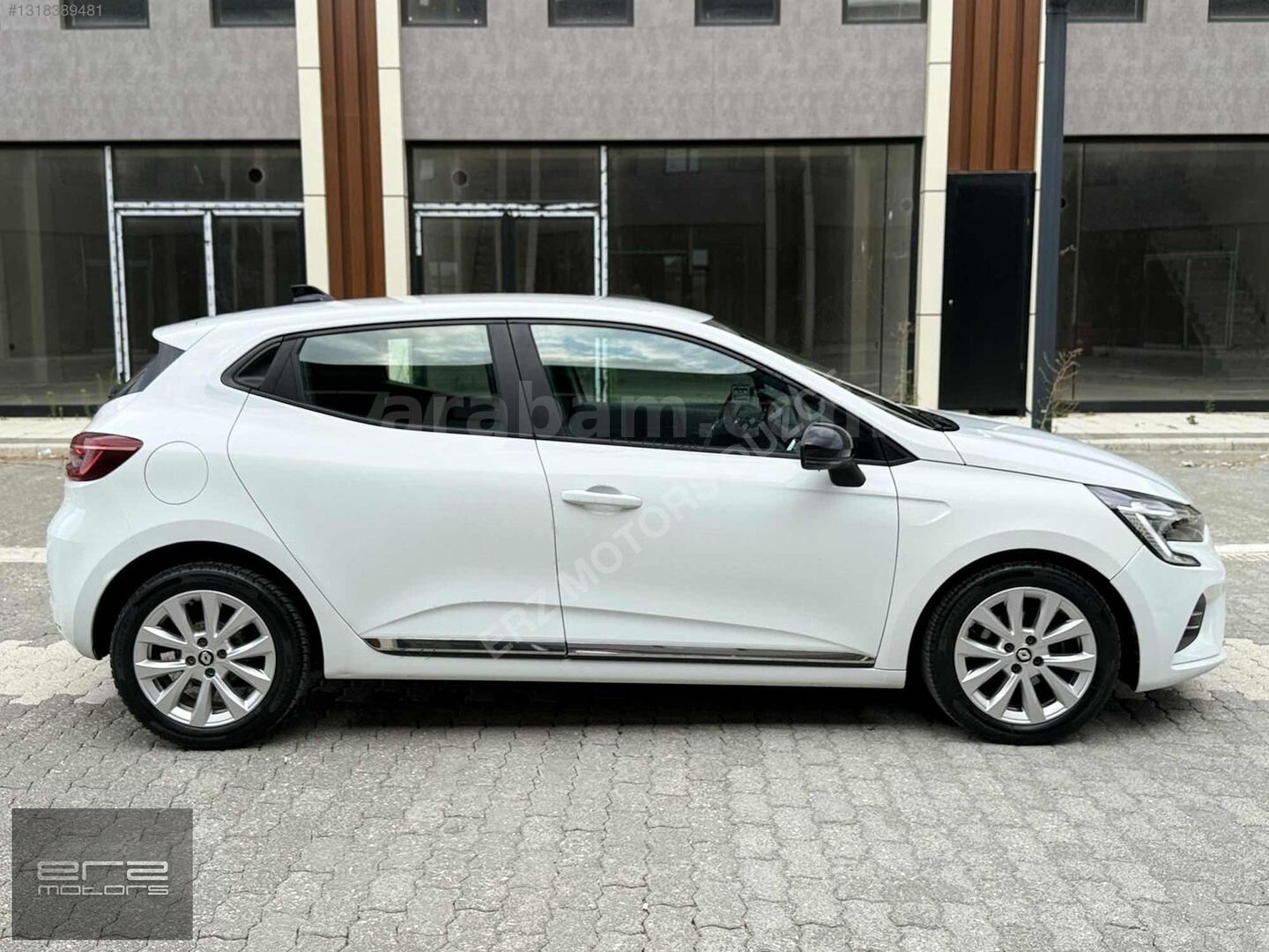 Galeriden Renault Clio 1.0 TCe Touch 2023 Model Düzce 210.000 km Beyaz 7