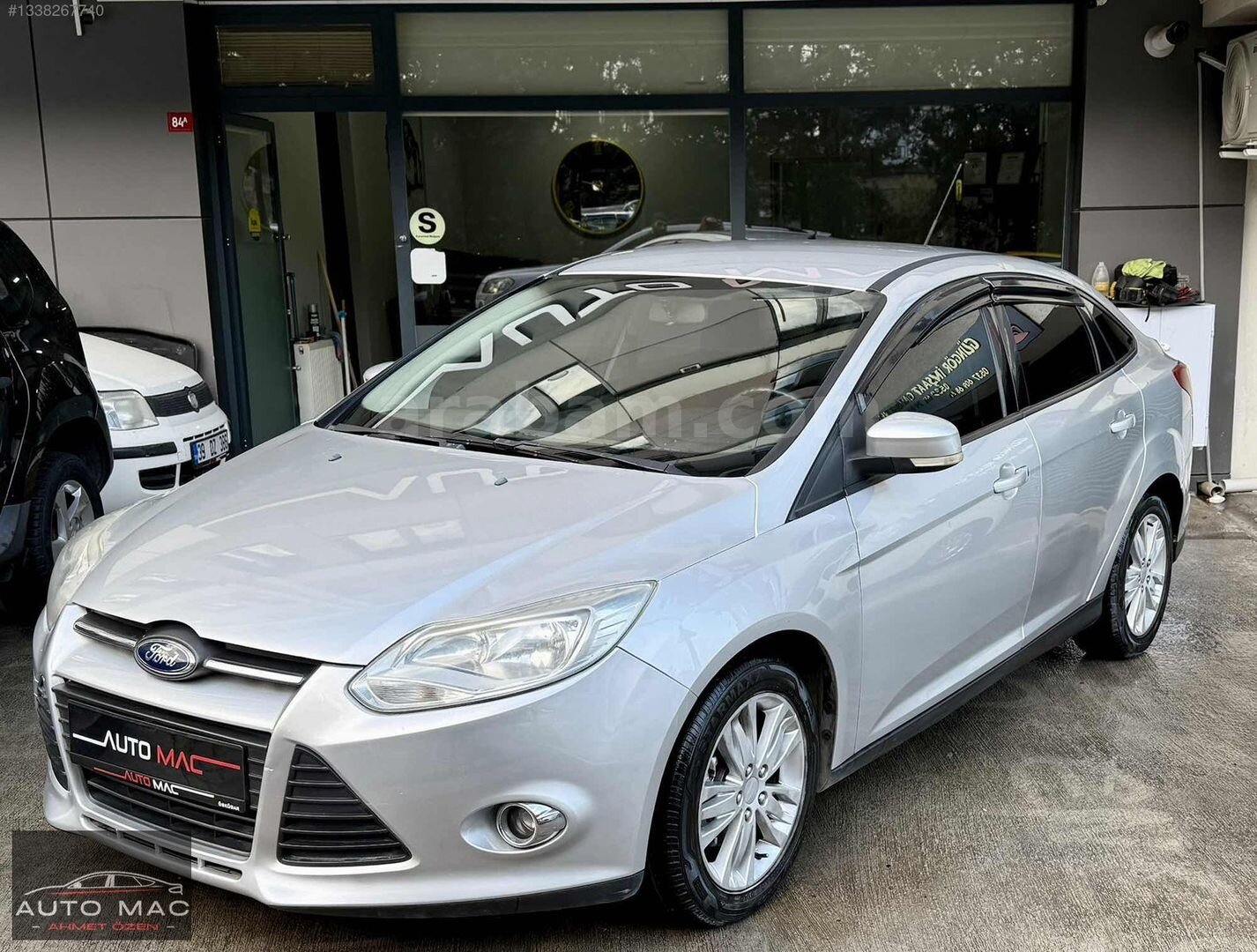 Galeriden Ford Focus 1.6 TDCi Trend 2013 Model İstanbul 141.000 km Gri 3