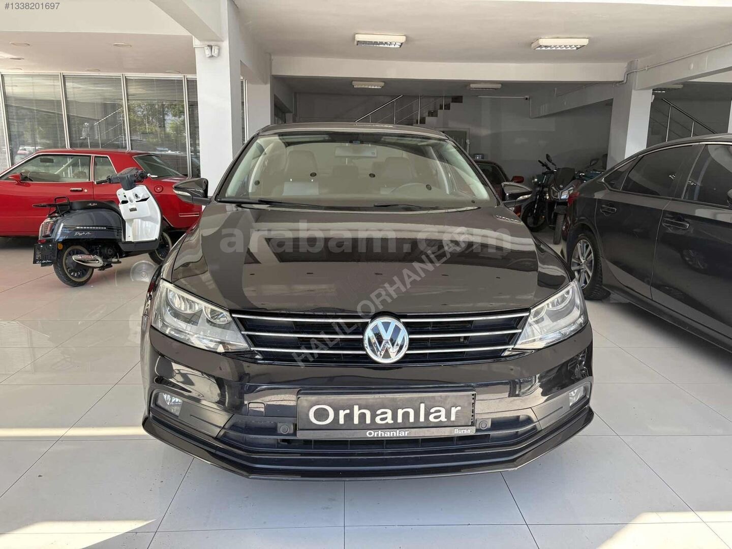 Galeriden Volkswagen Jetta 1.4 TSi BlueMotion Comfortline 2016 Model Bursa 124.500 km Siyah 3
