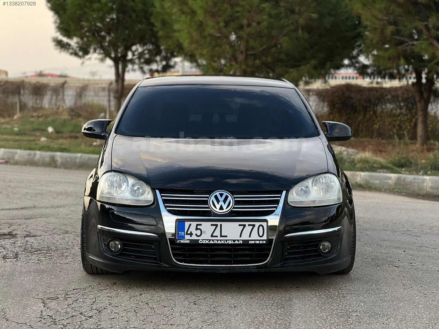 Galeriden Volkswagen Jetta 1.6 Primeline 2006 Model Manisa 256.000 km Siyah 3