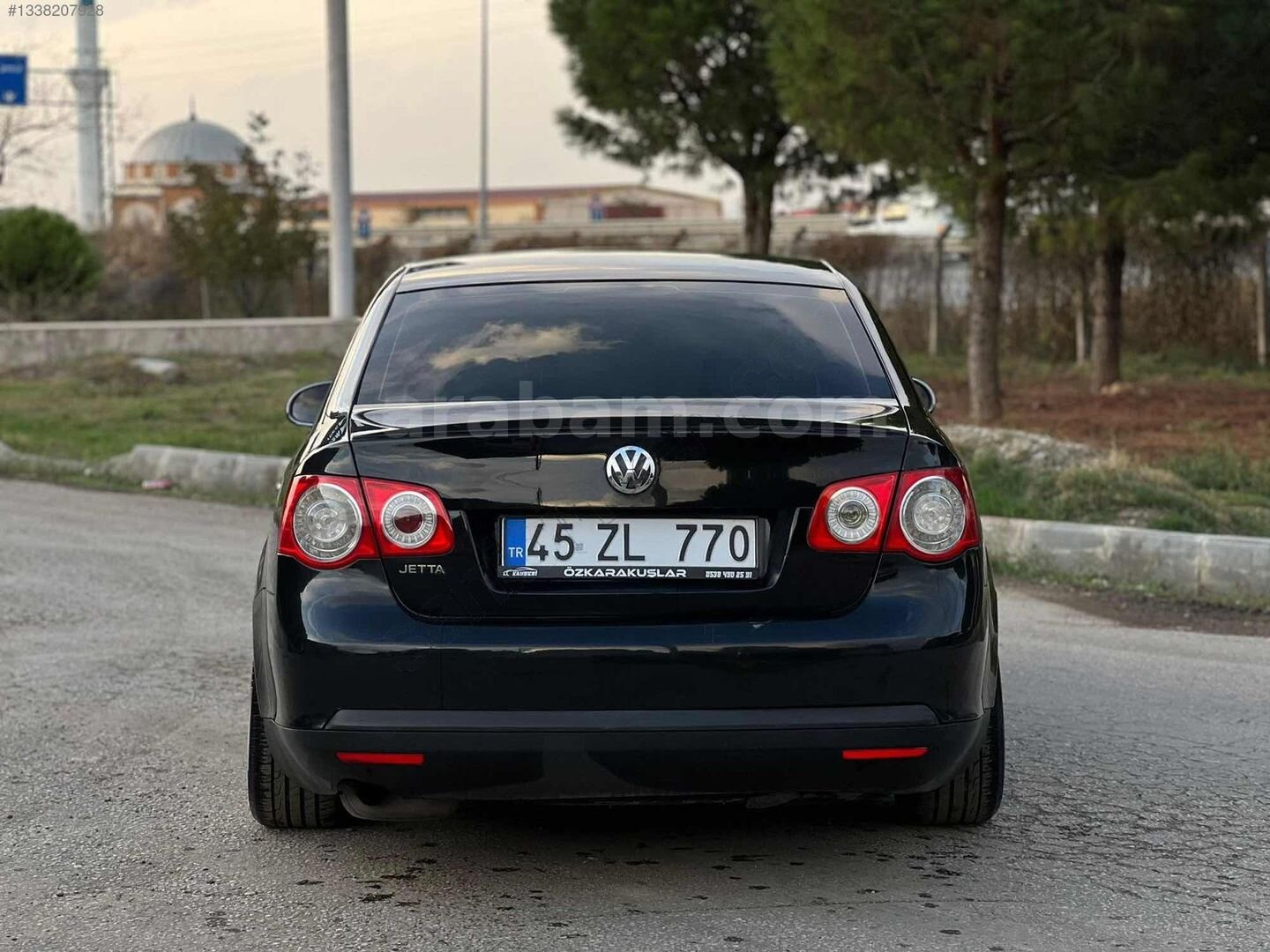 Galeriden Volkswagen Jetta 1.6 Primeline 2006 Model Manisa 256.000 km Siyah 4