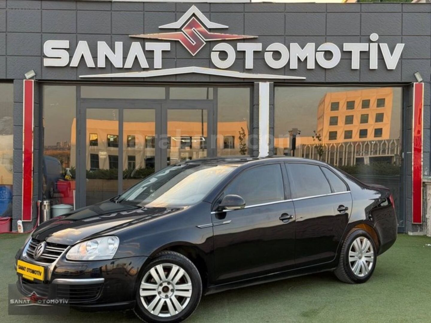 Galeriden Volkswagen Jetta 1.6 Primeline 2010 Model Ankara 270.000 km Siyah 1