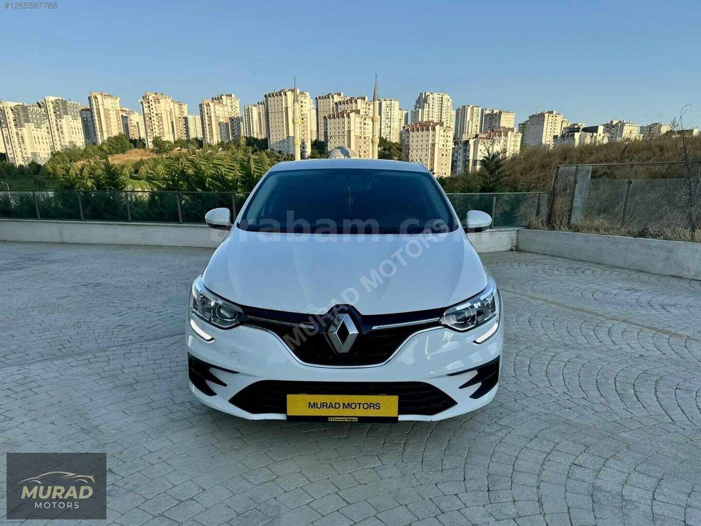 Galeriden Renault Megane 1.3 TCe Joy 2022 Model İstanbul 114.000 km Beyaz 1
