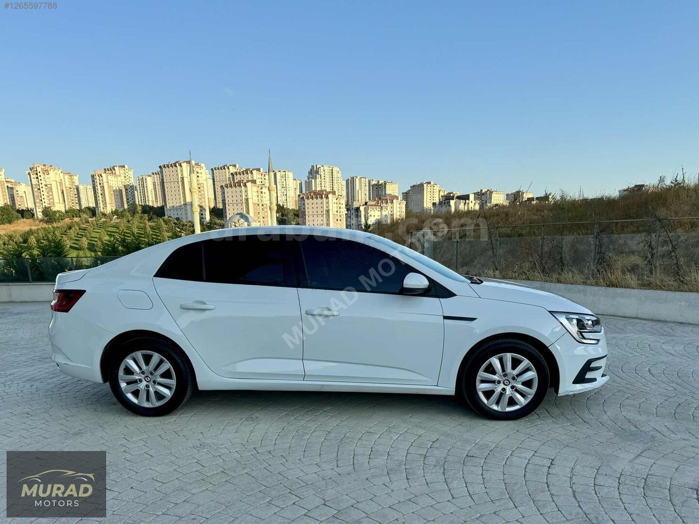 Galeriden Renault Megane 1.3 TCe Joy 2022 Model İstanbul 114.000 km Beyaz 5