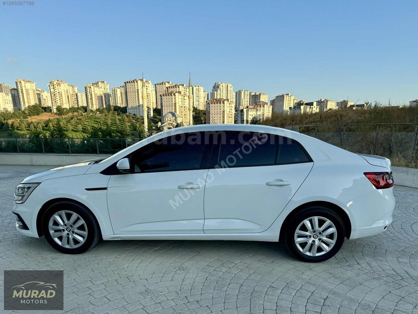 Galeriden Renault Megane 1.3 TCe Joy 2022 Model İstanbul 114.000 km Beyaz 6
