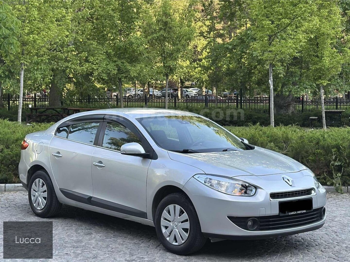 Galeriden Renault Fluence 1.5 dCi Business 2011 Model Ankara 226.500 km Gri 2