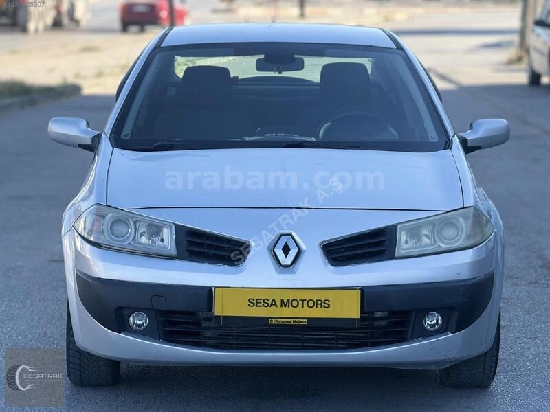 Galeriden Renault Megane 1.5 dCi Authentique 2008 Model Bursa 387.000 km Gri