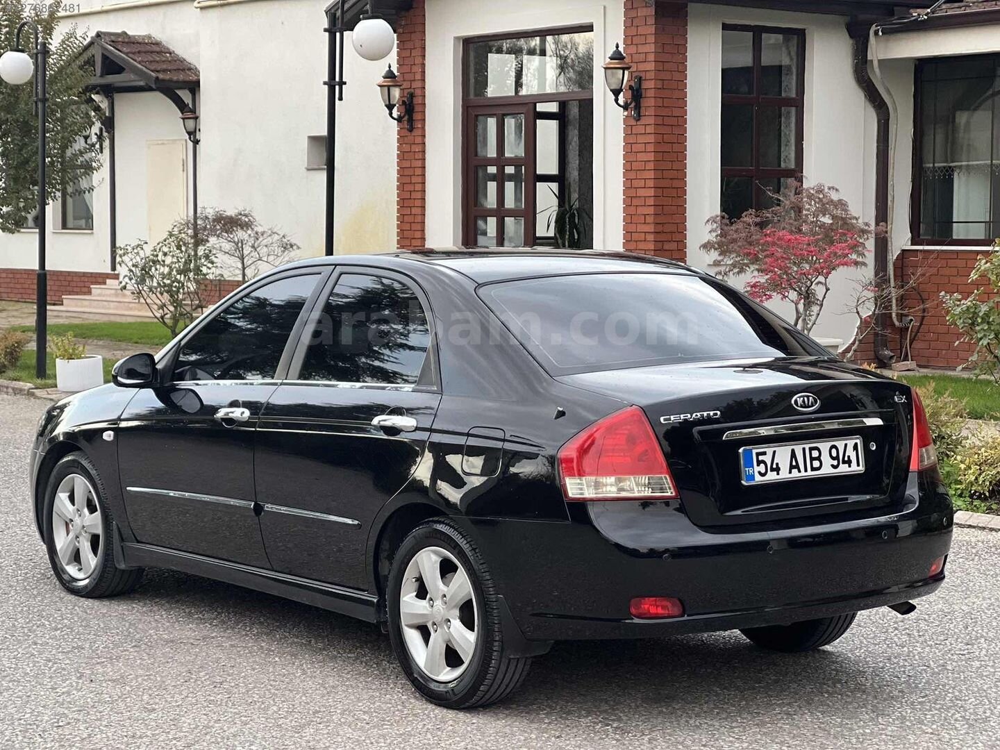 Galeriden Kia Cerato 1.6 EX DSL Advance 2008 Model Sakarya 277.000 km Siyah 5