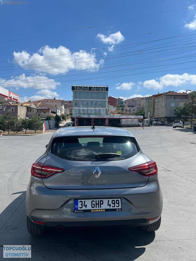 Galeriden Renault Clio 1.0 TCe Joy 2023 Model İstanbul 16.650 km Gri 3