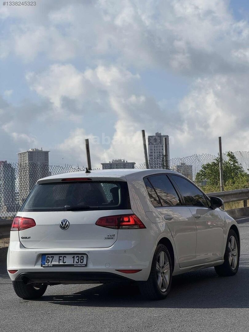 Galeriden Volkswagen Golf 1.6 TDi BlueMotion Comfortline 2016 Model İstanbul 180.500 km Beyaz 6