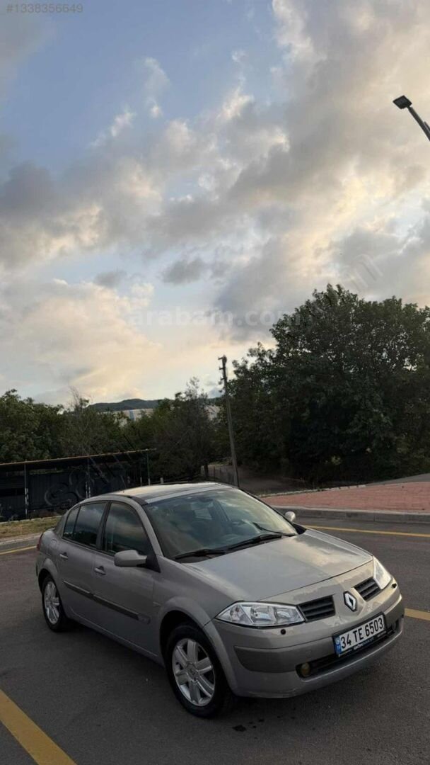 Galeriden Renault Megane 1.6 Dynamique 2005 Model Kocaeli 260.000 km Gri 2