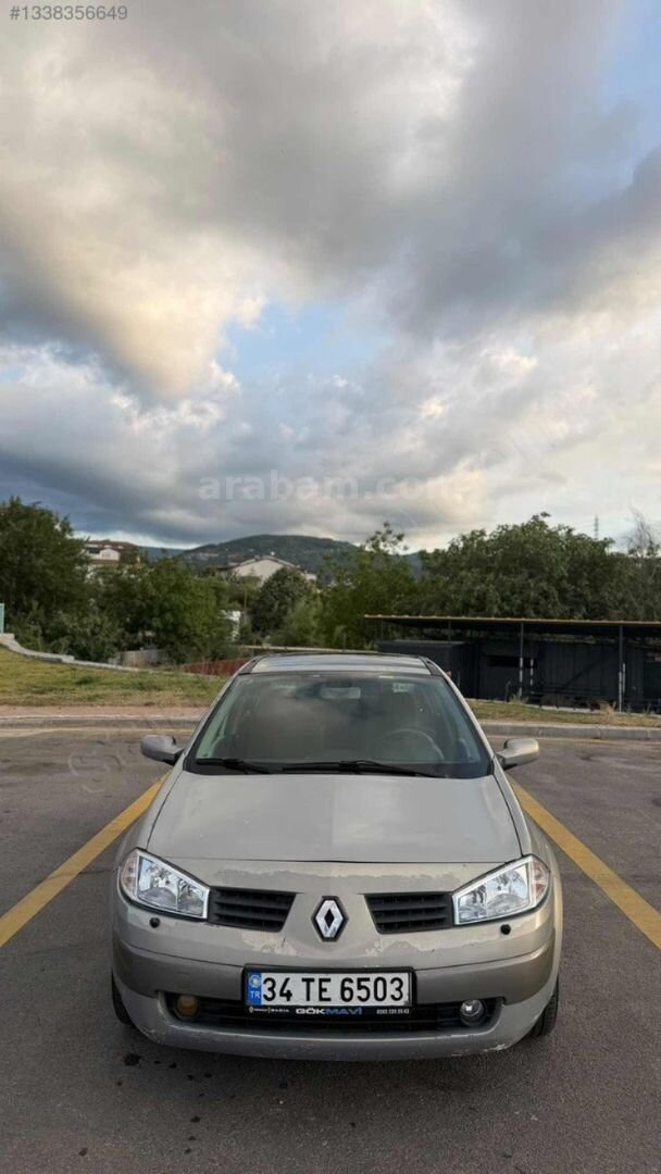 Galeriden Renault Megane 1.6 Dynamique 2005 Model Kocaeli 260.000 km Gri 3