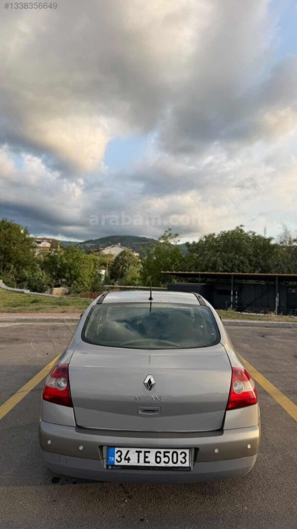Galeriden Renault Megane 1.6 Dynamique 2005 Model Kocaeli 260.000 km Gri 4