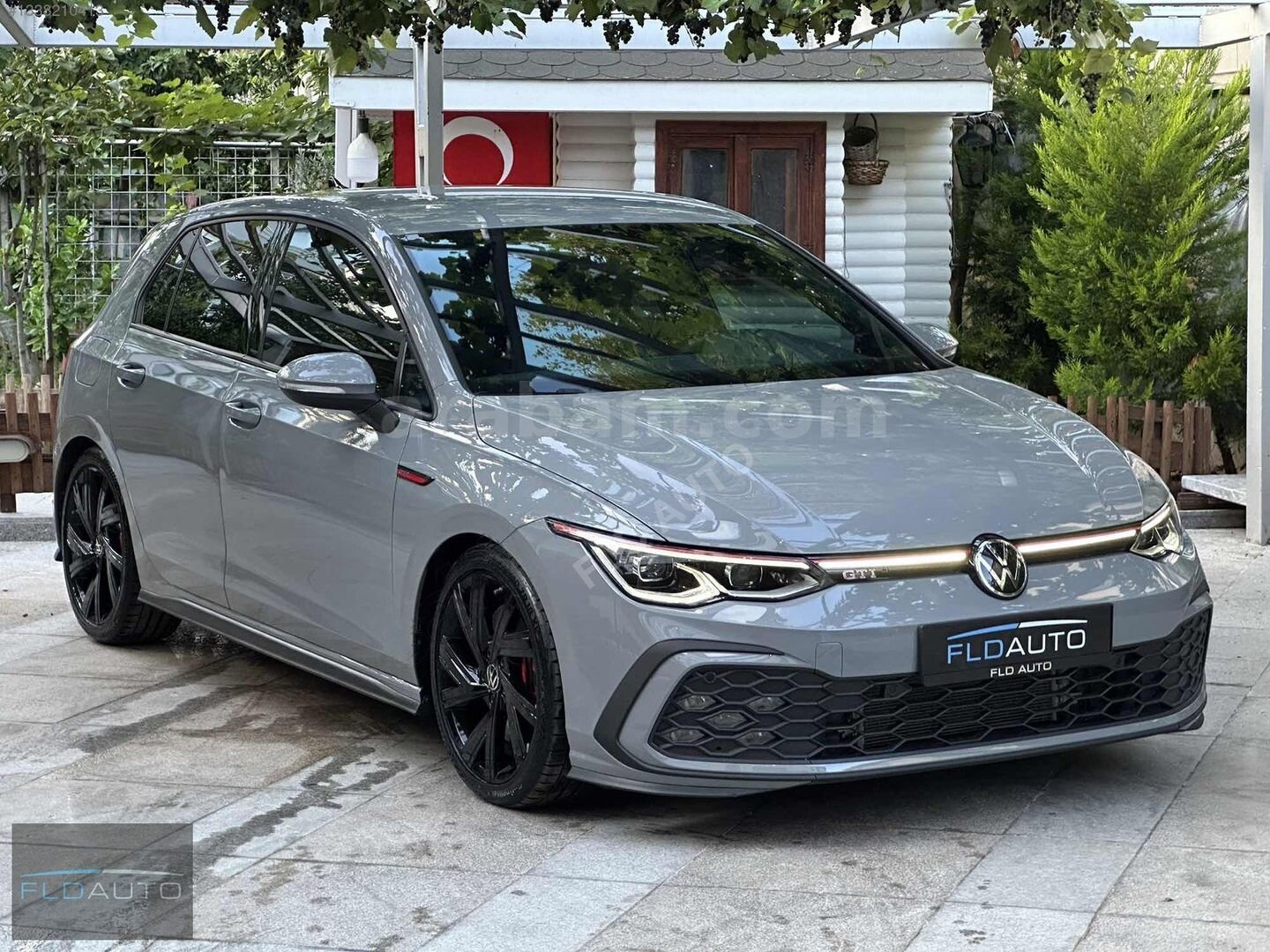 Galeriden Volkswagen Golf 2.0 TSI GTI 2023 Model İstanbul 31.423 km Gri 1