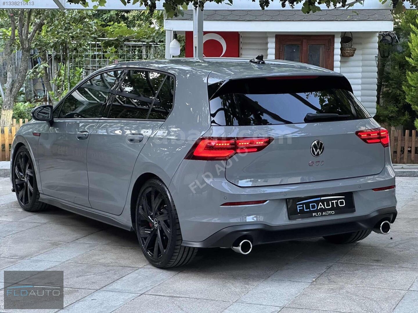 Galeriden Volkswagen Golf 2.0 TSI GTI 2023 Model İstanbul 31.423 km Gri 4
