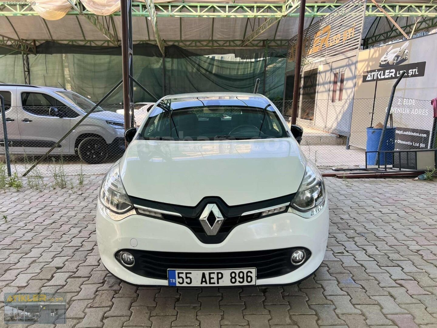 Galeriden Renault Clio 1.5 dCi Icon 2013 Model Antalya 196.000 km Beyaz 3
