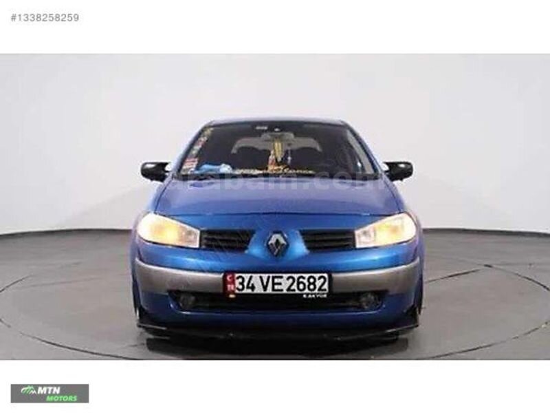 Galeriden Renault Megane 1.5 dCi Dynamique 2004 Model İstanbul 312.000 km Lacivert