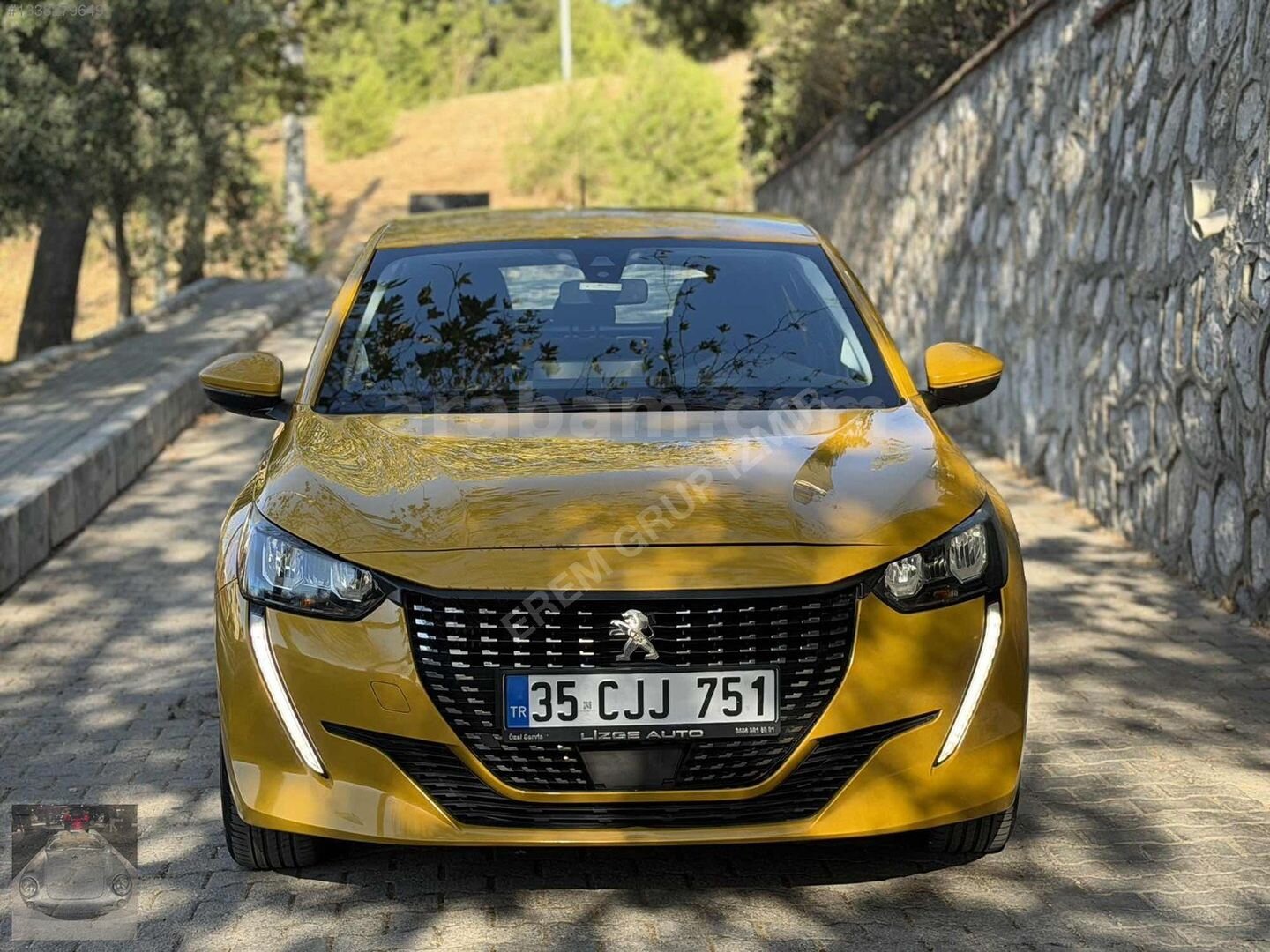 Galeriden Peugeot 208 1.2 PureTech Active 2021 Model İzmir 109.000 km Sarı 1
