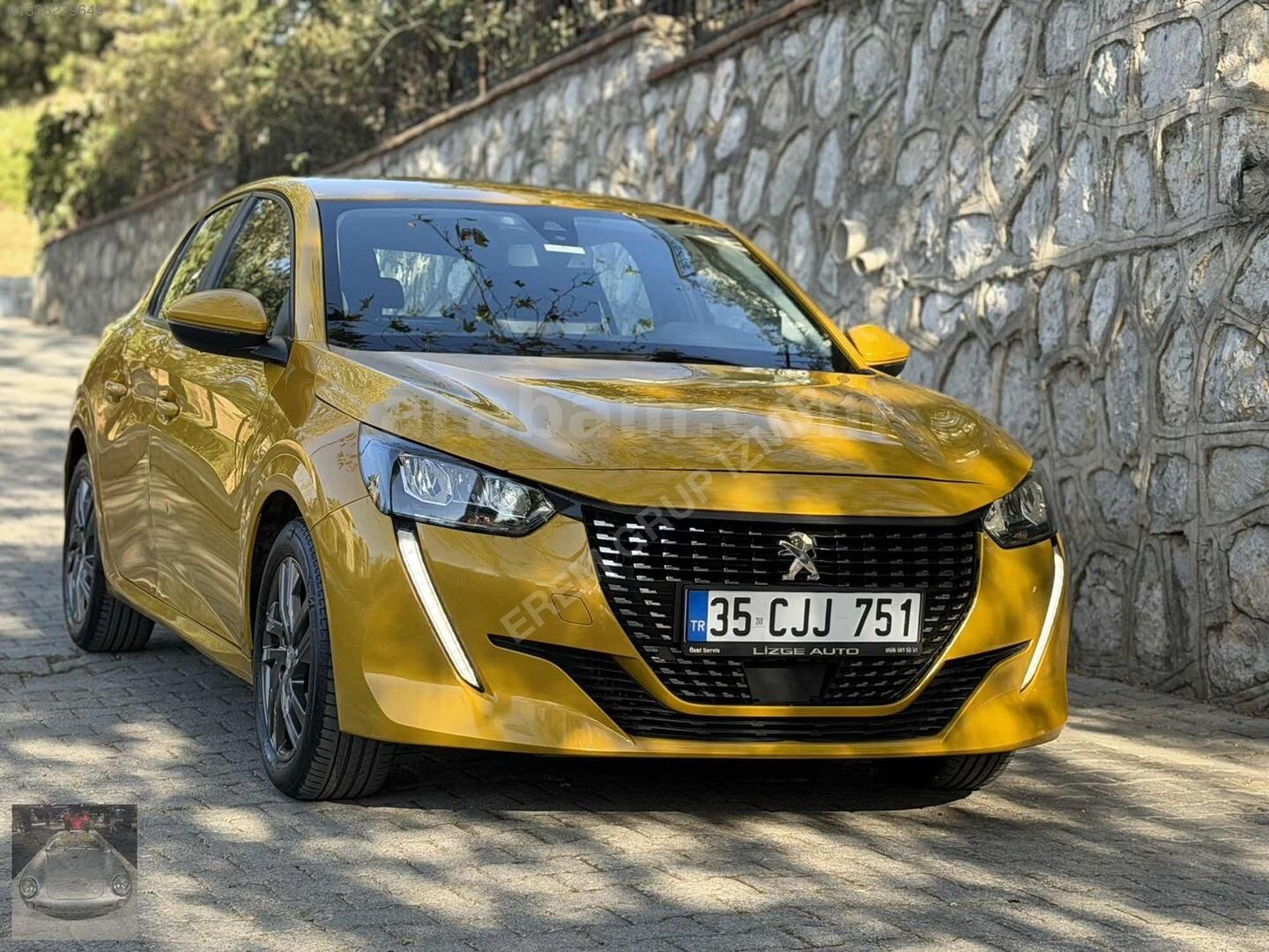 Galeriden Peugeot 208 1.2 PureTech Active 2021 Model İzmir 109.000 km Sarı 3