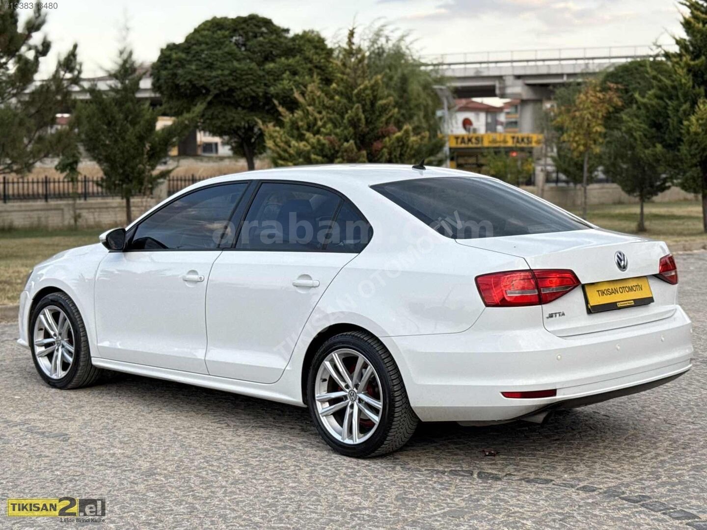 Galeriden Volkswagen Jetta 1.2 TSi Trendline 2015 Model Konya 193.000 km Beyaz 6