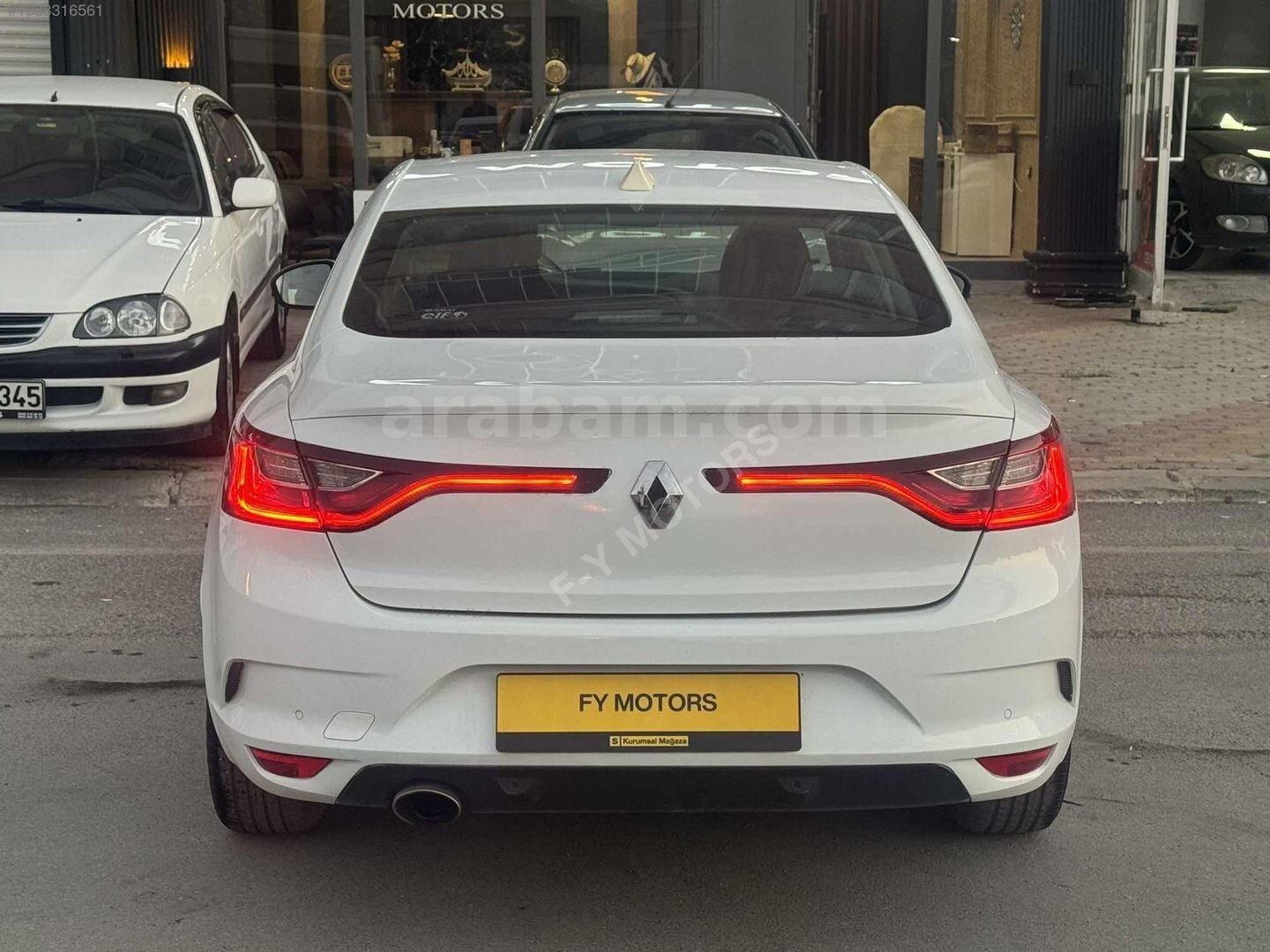 Galeriden Renault Megane 1.6 Joy 2018 Model Van 109.000 km Beyaz 4