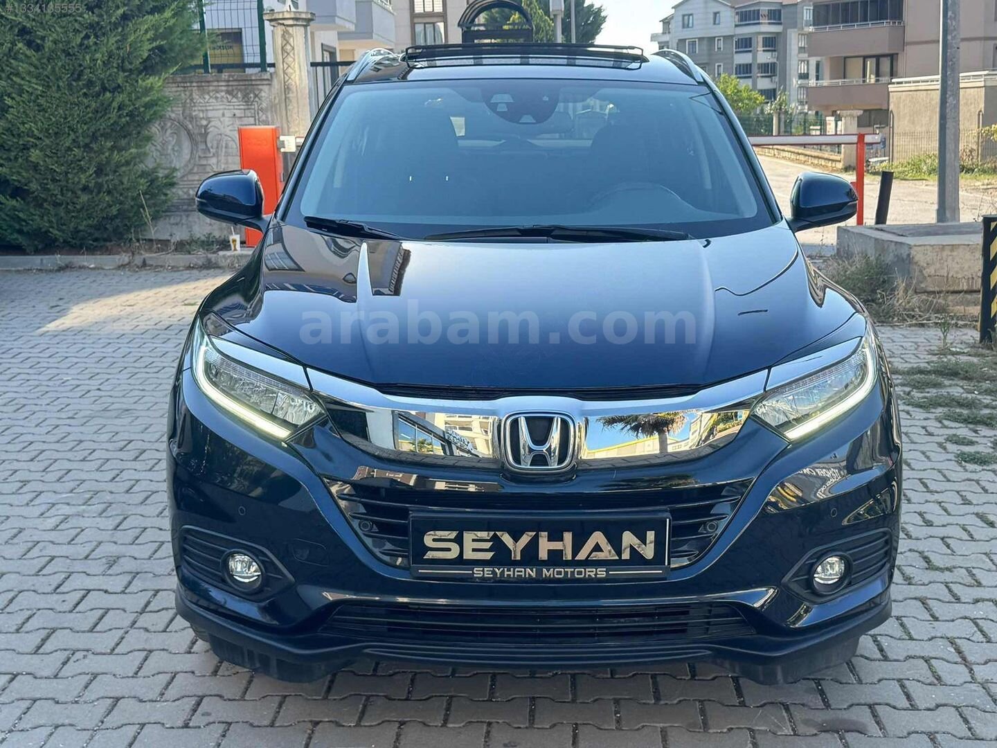 -SEYHAN MOTORS- YETKİLİ SERVİS BAKIMLI 22.000 KM HONDA HR-V 2