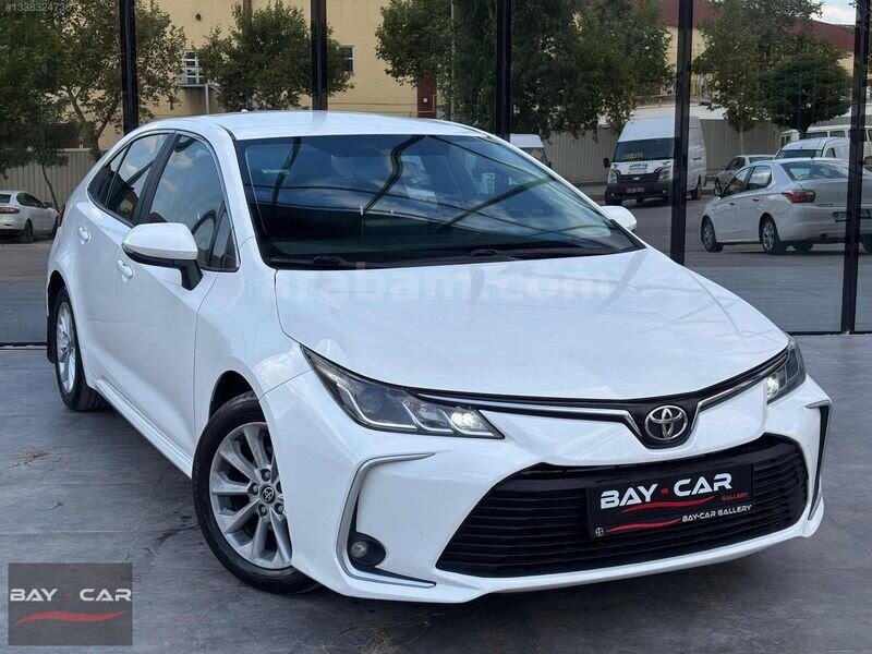Galeriden Toyota Corolla 1.5 Dream 2022 Model Gaziantep 159.000 km Beyaz