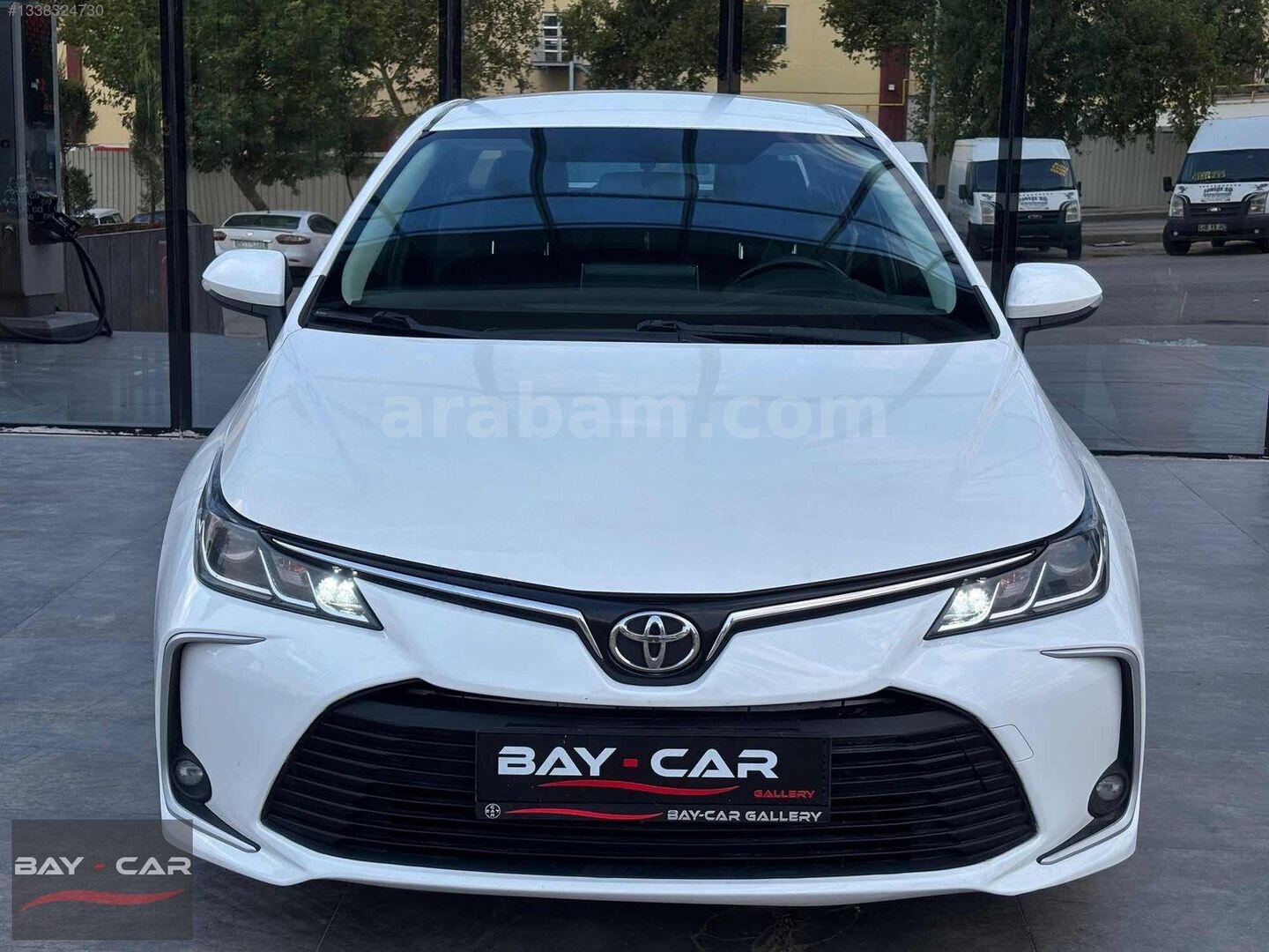 Galeriden Toyota Corolla 1.5 Dream 2022 Model Gaziantep 159.000 km Beyaz 4