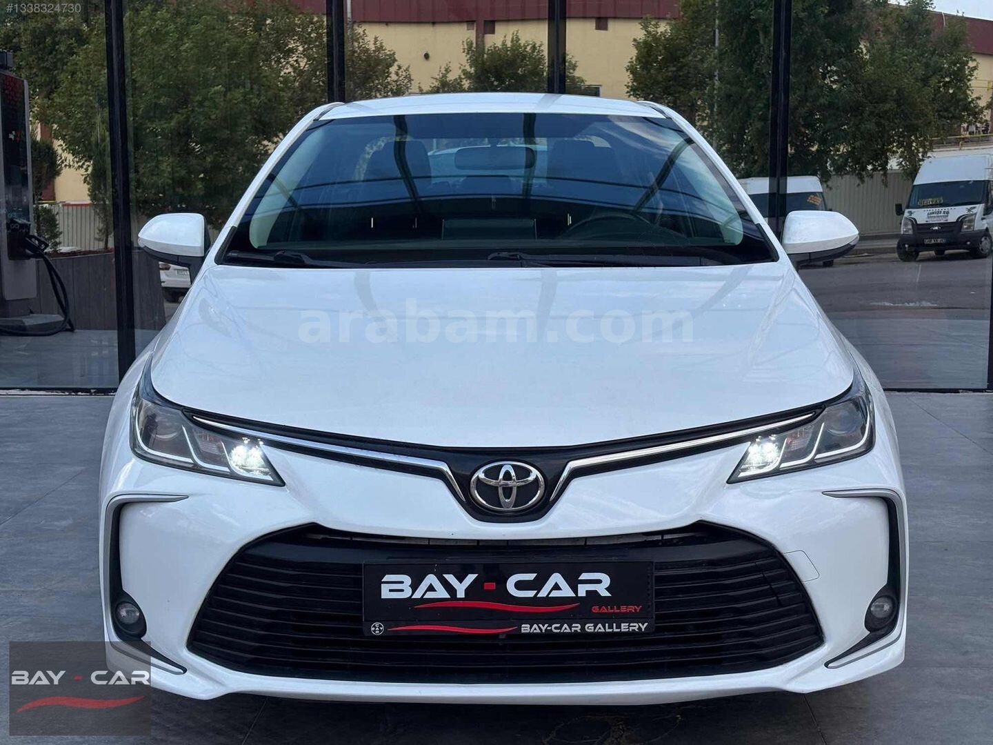 Galeriden Toyota Corolla 1.5 Dream 2022 Model Gaziantep 159.000 km Beyaz 3