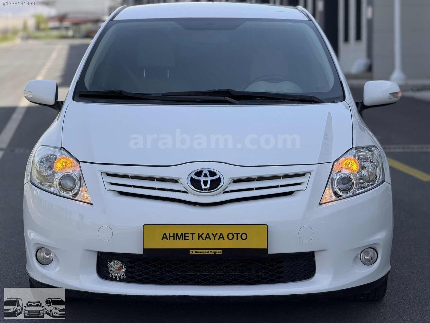 Galeriden Toyota Auris 1.4 D-4D Comfort Extra 2011 Model Malatya 230.000 km Beyaz 4