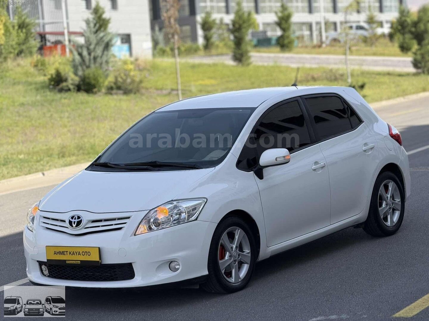 Galeriden Toyota Auris 1.4 D-4D Comfort Extra 2011 Model Malatya 230.000 km Beyaz 2