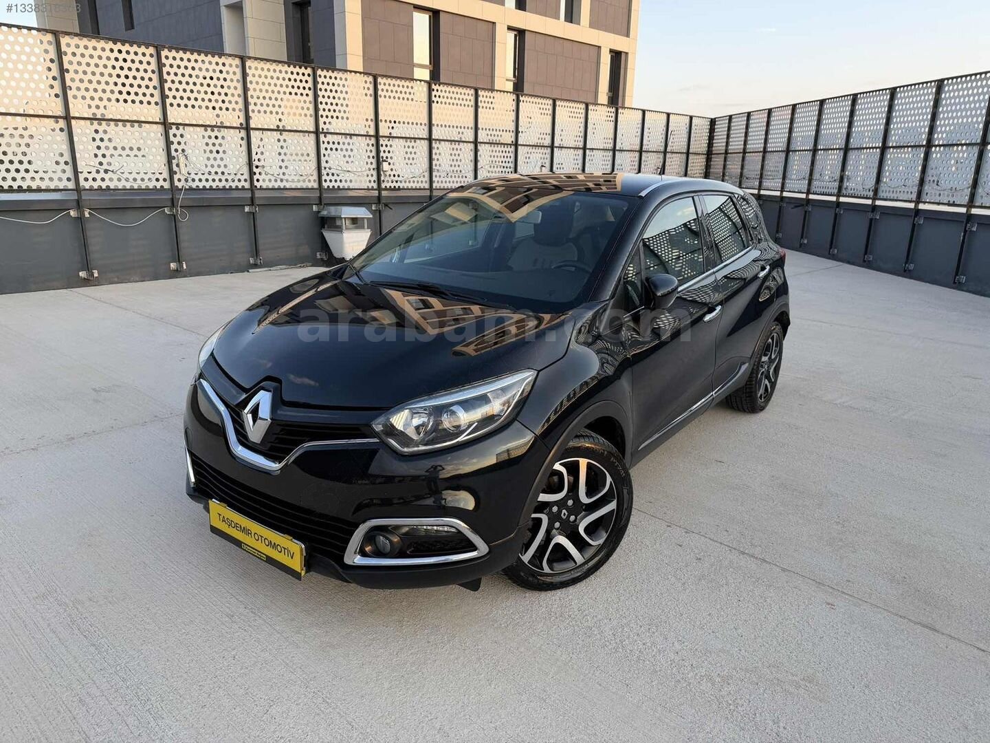 59.000KM-Icon-Captur-SANAYİ YÜZÜ GÖRMEZ SIFIR GİBİ 1