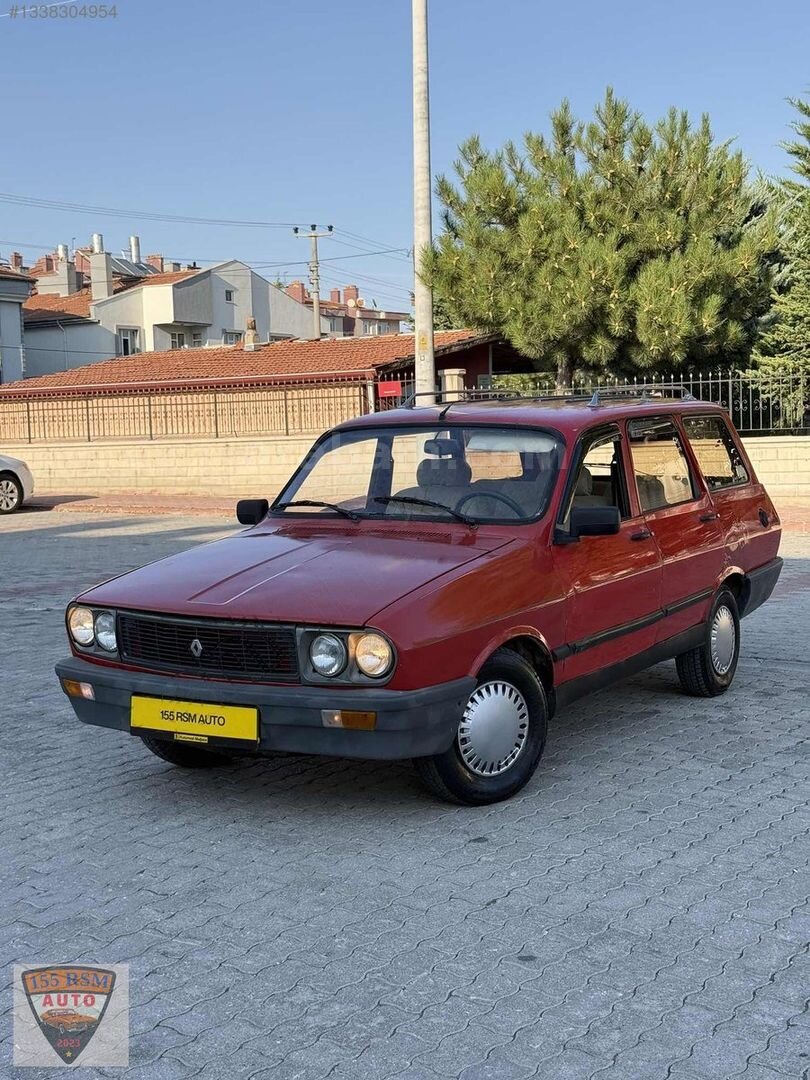 Galeriden Renault R 12 Toros 1992 Model Konya 130.000 km Kırmızı 1