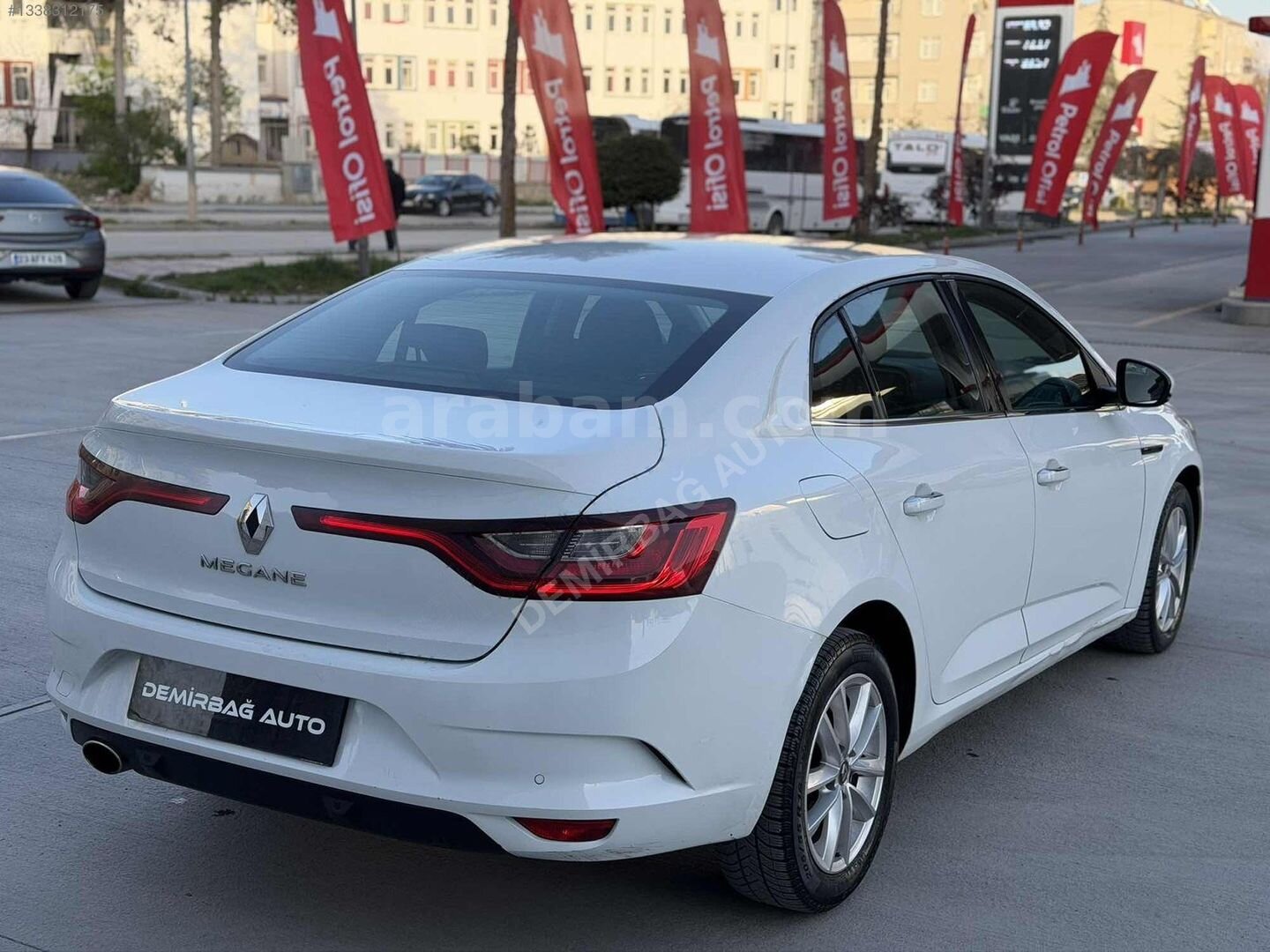 Galeriden Renault Megane 1.5 dCi Touch 2019 Model Elazığ 185.000 km Beyaz 7