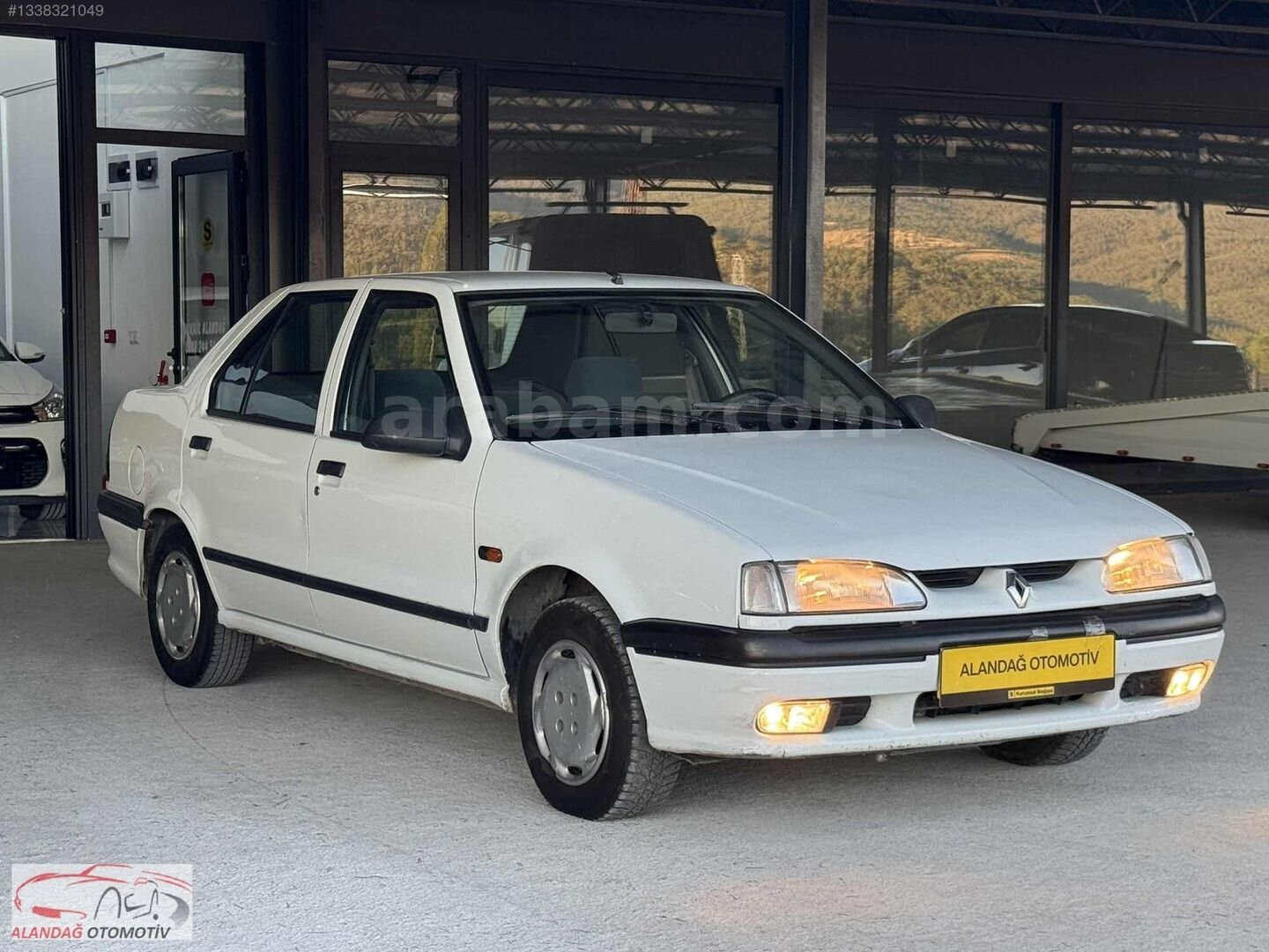 Galeriden Renault R 19 1.6 Europa RNE 2005 Model Yozgat 220.000 km Beyaz 4