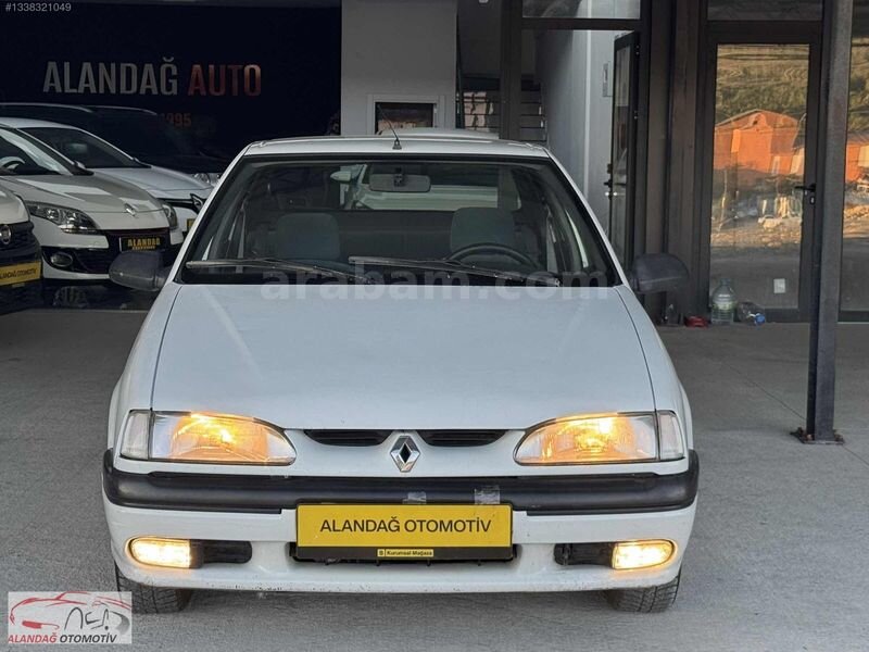 Galeriden Renault R 19 1.6 Europa RNE 2005 Model Yozgat 220.000 km Beyaz