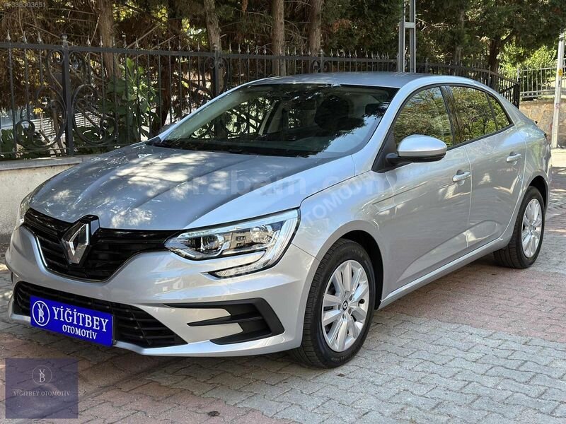 Galeriden Renault Megane 1.3 TCe Touch 2025 Model İstanbul 7.800 km Gri