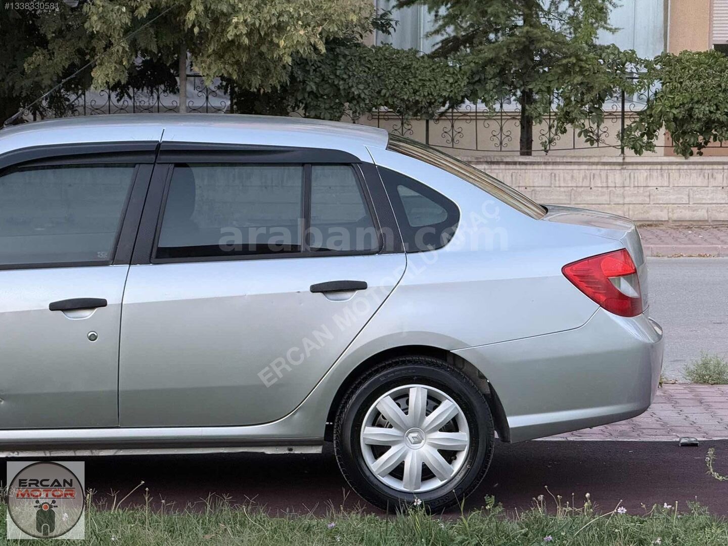 Galeriden Renault Symbol 1.5 dCi Expression 2011 Model Konya 233.000 km Gri 4